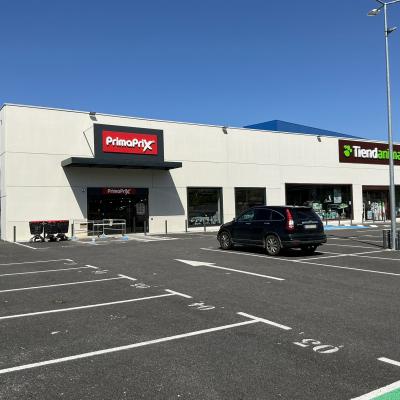Primaprix y Tienda Animal (Iurreta)